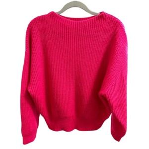 ZARA round neck knit sweater , color fuchsia. Pullover style. Size XL